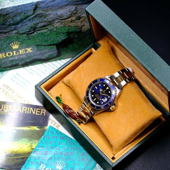 MEN'S ROLEX SUBMARINER 18K GOLD & STEEL BLUE DIAL 40MM W/ORIGINAL BOX & PAPERS - Picture 1 of 15